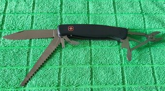 Wenger Delémont 04 Everest W120