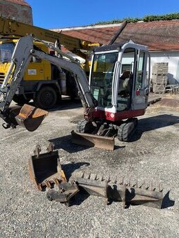 Takeuchi TB 016