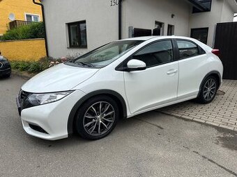 Honda Civic 1.6 i-DTEC model 2014