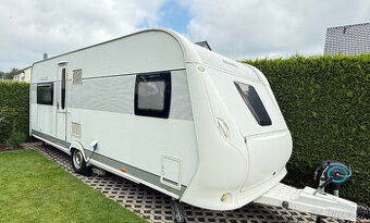 top karavany 2015 Hobby 560 CFE De Luxe Easy