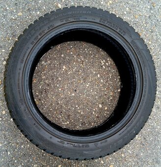 2xPNEU 215x45R16 - 1