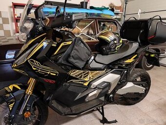 Honda x-adv 750