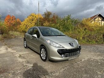 Peugeot 207 1,6i 88kw Panorama Edition