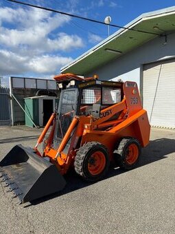 Locust 753 2008 4219 mth rezervace