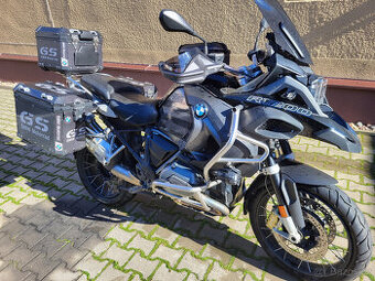 BMW R1200GS LC ADVENTURE 2018 tripleblack