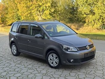 VW Touran 2013 2.0TDi 103kW LIFE 1.Majitel Tažné 2xkola