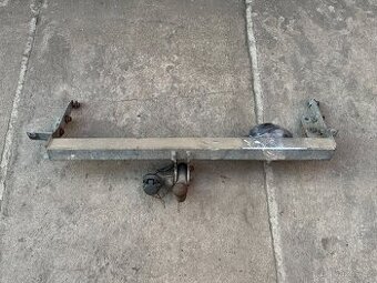 Pozinkované tažné zařízení Nissan Xtrail T30 / díly