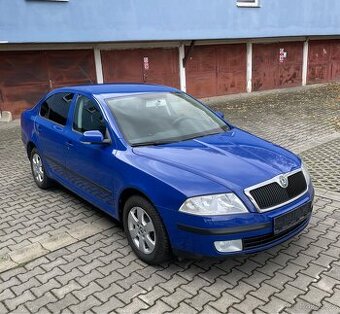 Škoda Octavia 2 1.6 MPI 75kW 80 800 Km ČR histor.