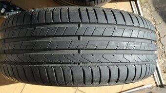 Pneu Pirelli 225/50R18  95V