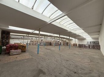 Pronájem haly 1200 m² – Smidary - 1