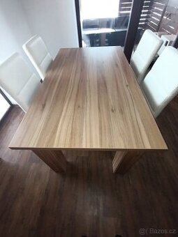 jídelní stůl + židle