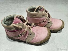 Botičky Fare vel.25