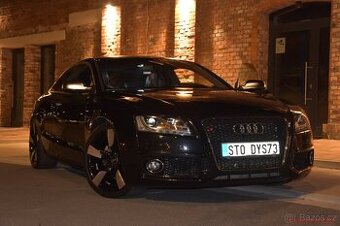 AUDI A5 QUATTRO