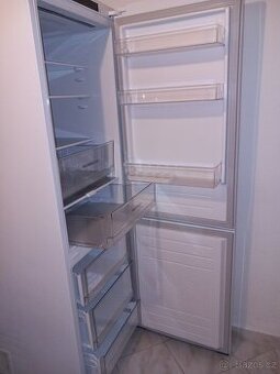 Lednice s mrazákem LG GBB61SWGCN1