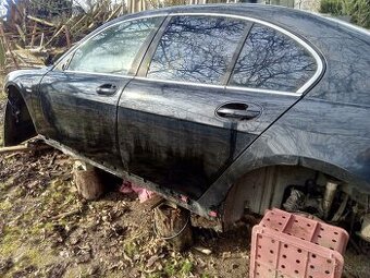 BMW 7 e65 dveře - blatník