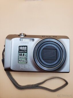 Casio Exilim EX-H30 – 16.1 MP, 12.5× zoom, SD karta