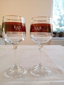 Skleničky na víno - zlaté proužky - motiv vinné révy - sada