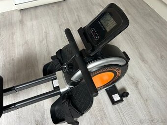 Veslovací trenažer