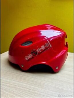 Dětská lyžařská helma vel. 56-58