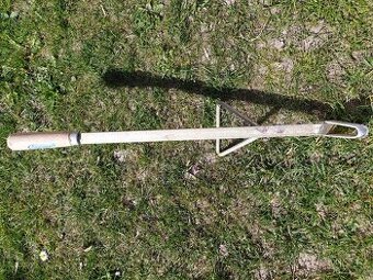 Zbytky ze stavby (polystyren+folie+drážkovačka+dilatace)