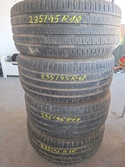 Prodám letní pneu 235/45/18 Barum