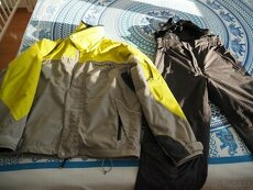 Lyžařská bunda a kalhoty Rossignol + rukavice zdarma