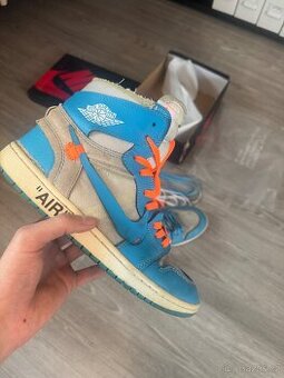 Off White Jordan 1 HIGH UNC