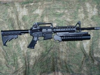 M4A1+M203-gbb Airsoft