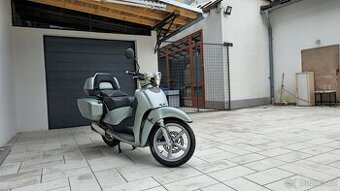Aprilia Scarabeo 200