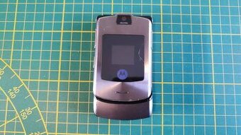 Motorola V3i - 1