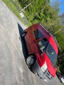 Ford tranzit 2.2