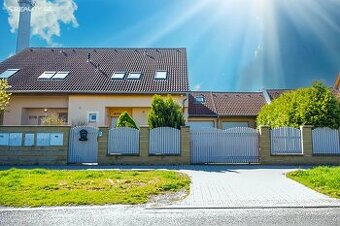 Prodej rodinného domu 110 m², pozemek 643 m² Louny