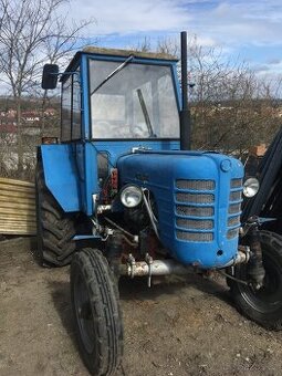 Traktor Zetor 4011