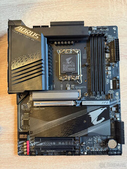 GIGABYTE Z790 AORUS ELITE AX, Rev.1.1, na náhradní díly - 1