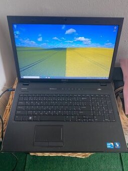17 palcovy notebook Dell