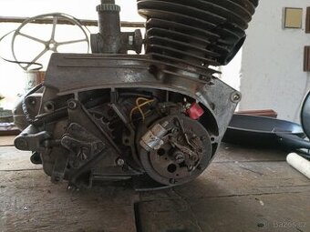 Motor jawa 250
