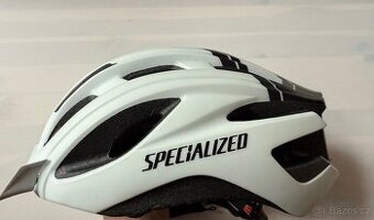 Cyklistická helma SPECIALIZED PROPERO 3