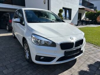 BMW 218d gran tourer advatage