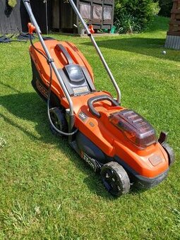 Aku sekačka Black and decker