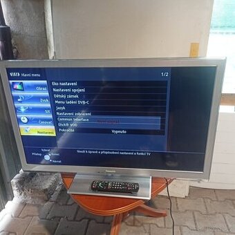 Televize 93 cm