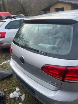 Golf 7, víko kufru - 1