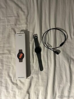 rodám-Samsung Galaxy Watch 7 40mm zelené v záruce 1rok
