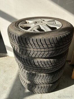 Zimní pneu 225/65R17 ET40 5x114,3 Toyota RVA4 6,5mm a 6,3mm