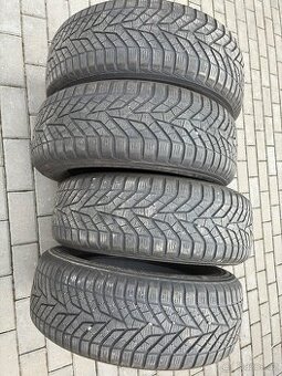 215/60/16 zimní pneu