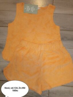 Letní komplet kraťasy a tričko vel.134