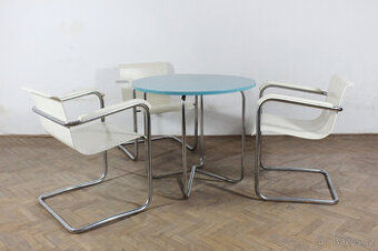 sezení funkcionalismus,Hana Kučerová Záveská