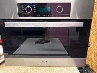 Parní trouba Miele DG5061