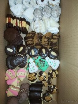 DOMÁCÍ VÁNOČNÍ CUKROVÍ