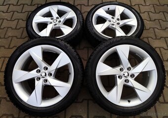 Alu kola originál Škoda Scala 5x100 R17 Volans