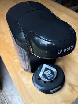 Bosch TASSIMO (umí různé nápoje)